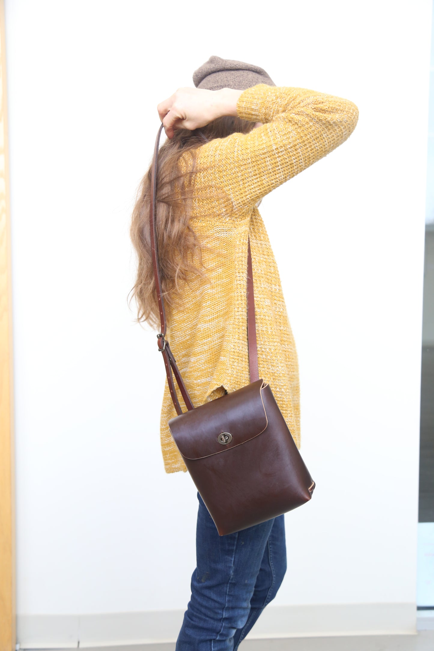 Woven Purse no.2 Brown